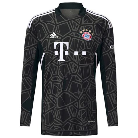 bayern munich goalkeeper top kids.